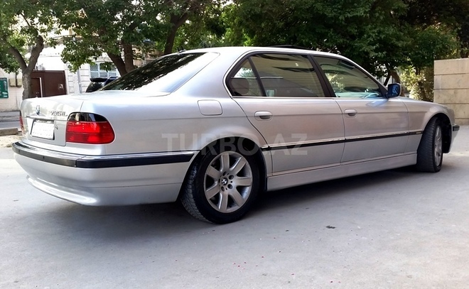 BMW 735 2000, 275,000 km - 3.5 l - Bakı