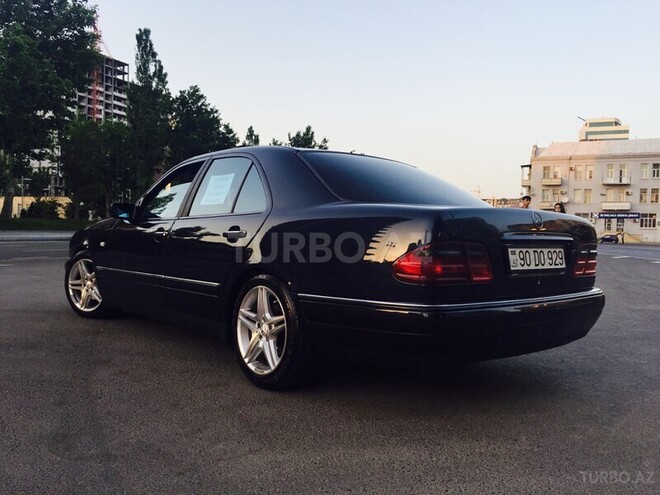 Mercedes E 230 1997, 246,000 km - 2.3 л - Bakı