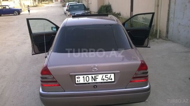 Mercedes C 180 1993, 249,000 km - 1.8 l - Bakı