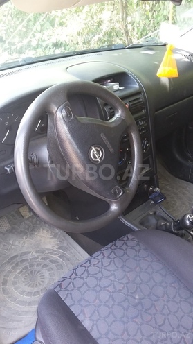 Opel Astra 1999, 330,000 km - 1.6 л - Bakı