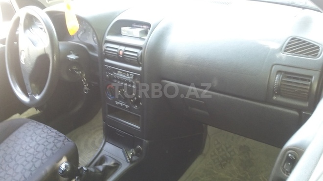 Opel Astra 1999, 330,000 km - 1.6 л - Bakı