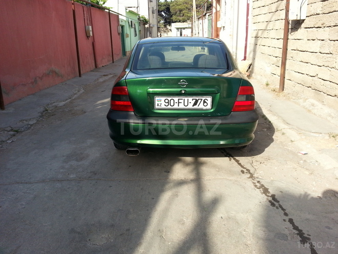 Opel Vectra 1995, 212,000 km - 2.0 л - Bakı