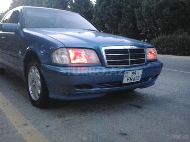 Mercedes C 200 1998, 162,000 km - 2.0 l - Bakı