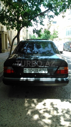 Mercedes E 200 1991, 450,000 km - 2.0 л - Bakı