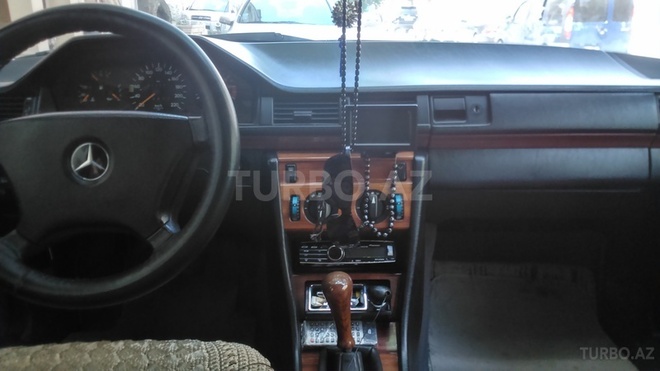 Mercedes E 200 1991, 450,000 km - 2.0 л - Bakı
