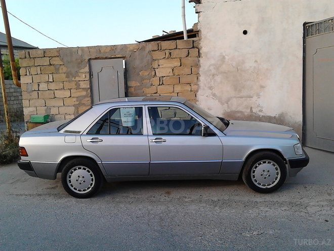 Mercedes 190 1991, 287,117 km - 1.8 l - Bakı