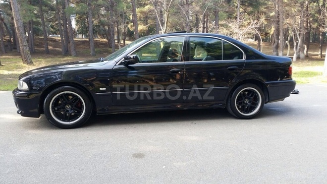 BMW 528 1998, 245,000 km - 2.8 l - Bakı