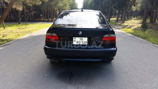 BMW 528 1998, 245,000 km - 2.8 l - Bakı