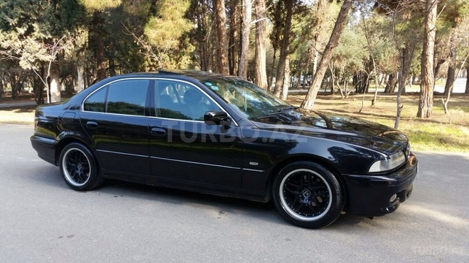 BMW 528 1998, 245,000 km - 2.8 l - Bakı