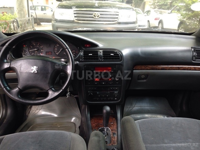 Peugeot 406 2001, 250,000 km - 2.0 l - Bakı