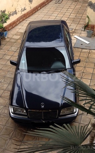 Mercedes C 180 1998, 235,000 km - 1.8 l - Bakı