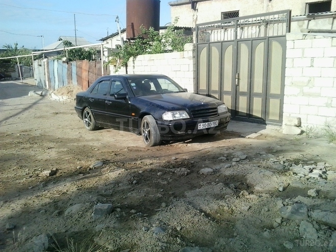 Mercedes C 180 1998, 373,000 km - 1.8 l - Bakı