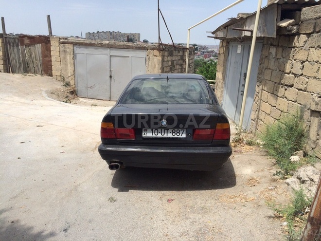 BMW 520 1990, 150,000 km - 2.0 л - Bakı
