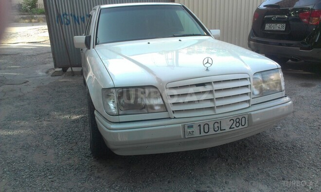 Mercedes E 280 1994, 348,500 km - 2.8 л - Bakı