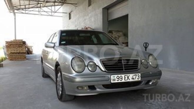 Mercedes C 220 2002, 216,000 km - 2.2 l - Bakı