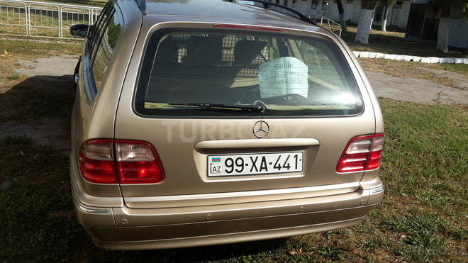 Mercedes E 240 2000, 180,000 km - 2.6 l - Bakı