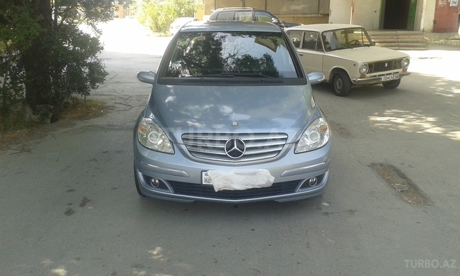 Mercedes B 170 2006, 120,000 km - 1.7 l - Bakı