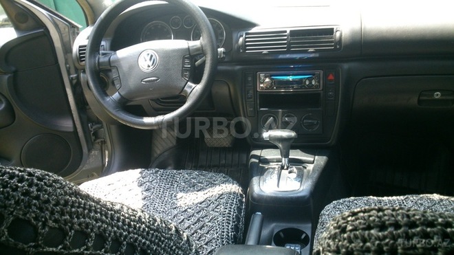 Volkswagen Passat 2001, 210,000 km - 1.8 l - Bakı
