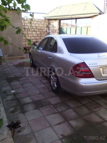 Mercedes E 220 2002, 210,000 km - 2.2 l - Bakı