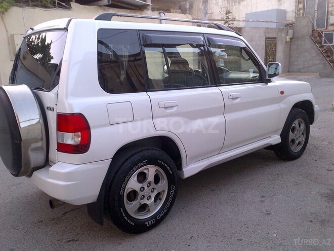 Mitsubishi Pajero io 1999, 240,000 km - 1.8 l - Bakı