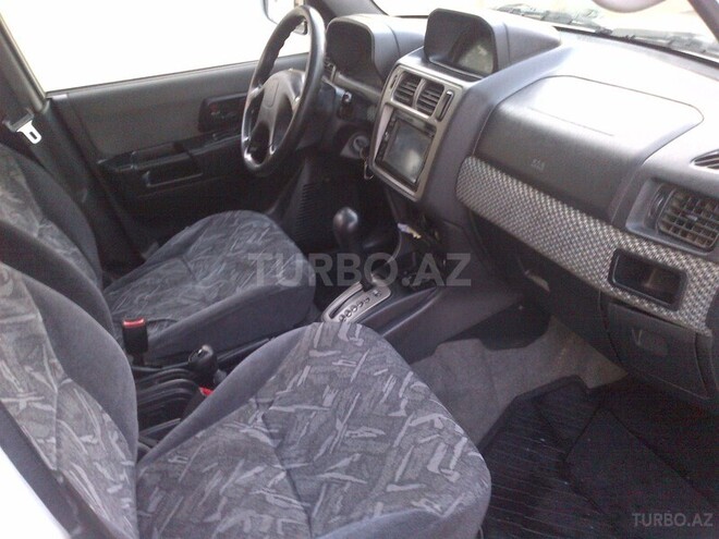 Mitsubishi Pajero io 1999, 240,000 km - 1.8 l - Bakı