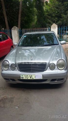 Mercedes E 280 2000, 290,000 km - 2.8 л - Bakı