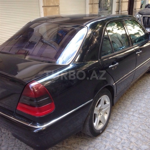 Mercedes C 230 1998, 200,000 km - 2.3 л - Bakı