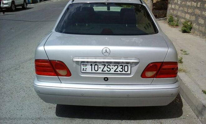 Mercedes E 200 1996, 200,000 km - 2.0 l - Bakı