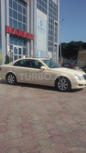 Mercedes E 220 2007, 300,000 km - 2.2 l - Bakı