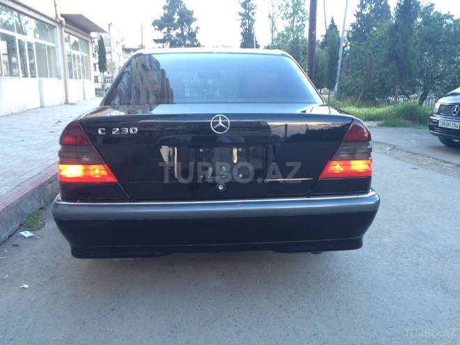 Mercedes C 230 1998, 146,000 km - 2.3 l - Bakı