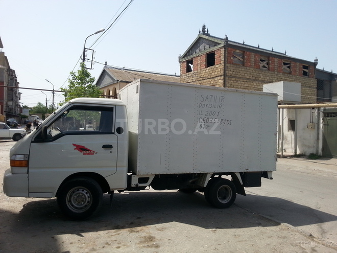 Hyundai H 100 2001, 300,000 km - 2.5 l - Bakı