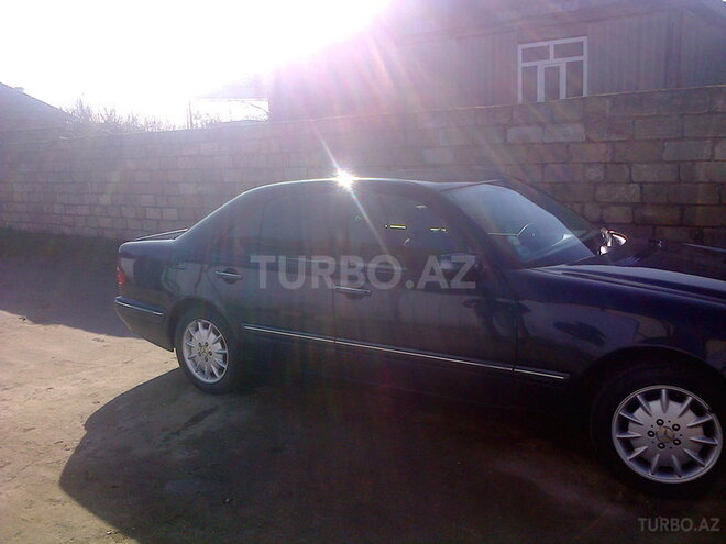 Mercedes E 200 2000, 168,000 km - 2.0 l - Bakı