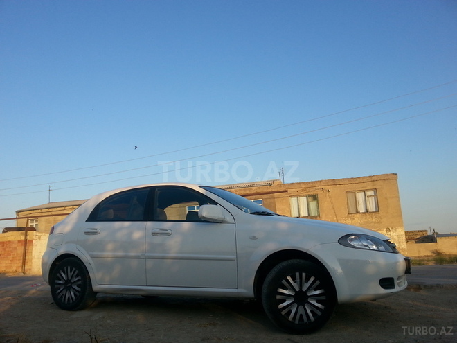 Chevrolet Lacetti 2010, 135,000 km - 1.4 l - Bakı