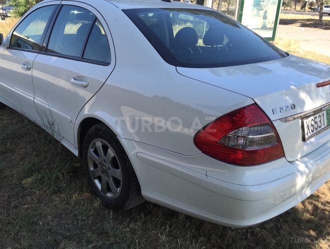 Mercedes E 220 2008, 280,000 km - 2.2 l - Bakı