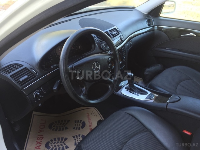 Mercedes E 220 2008, 280,000 km - 2.2 l - Bakı