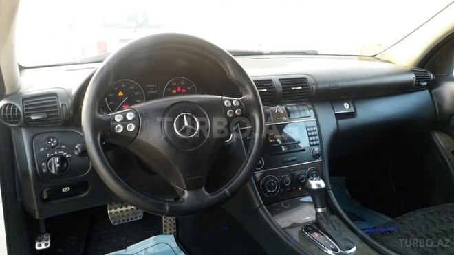 Mercedes C 230 2007, 174,500 km - 2.5 l - Bakı