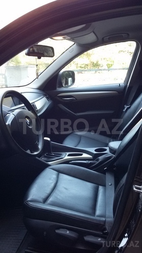 BMW X1 2011, 112,000 km - 2.0 л - Bakı