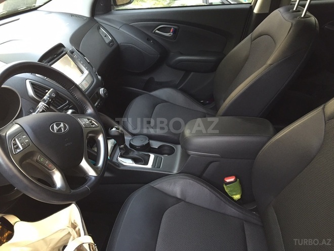 Hyundai ix35 2015, 3,160 km - 2.0 l - Bakı
