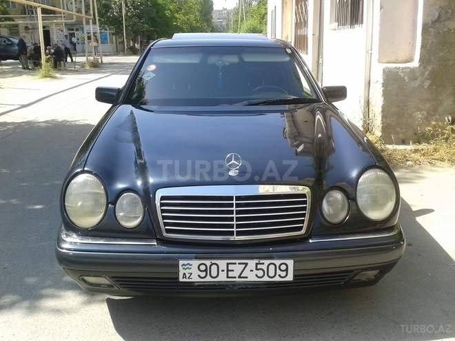 Mercedes E 230 1995, 238,000 km - 2.3 л - Bakı