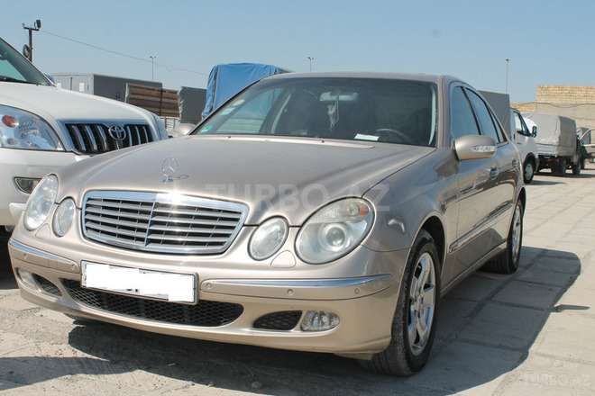 Mercedes E 240 2003, 168,000 km - 2.6 l - Bakı