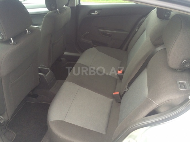 Opel Astra 2005, 145,000 km - 1.6 l - Bakı