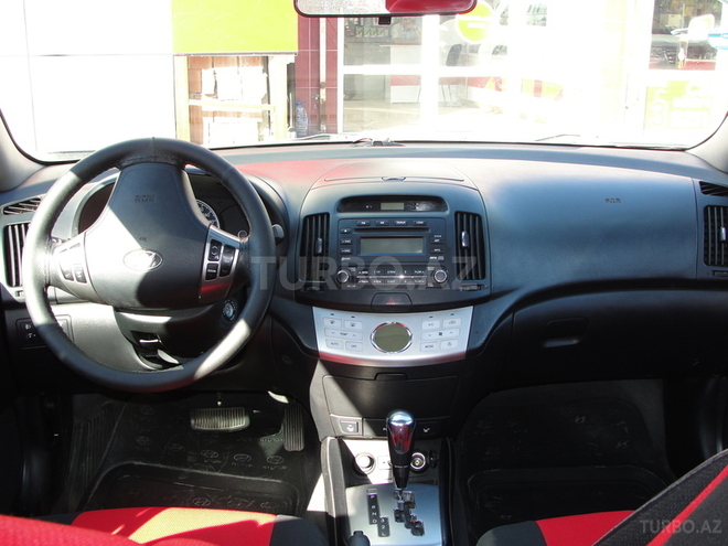 Hyundai Elantra 2011, 69,000 km - 2.0 l - Bakı