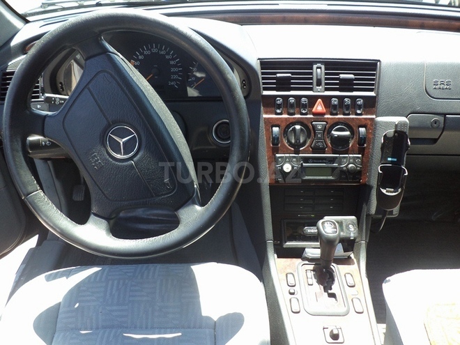 Mercedes C 180 1999, 189,000 km - 1.8 l - Bakı