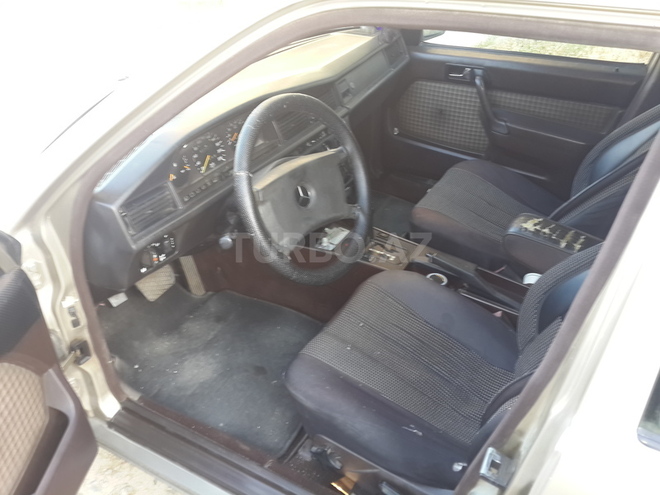 Mercedes 190 1990, 467,574 km - 2.0 l - Bakı