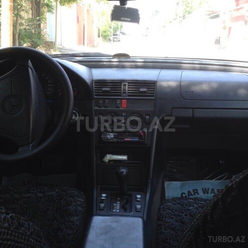 Mercedes C 200 1995, 300,000 km - 2.0 l - Bakı