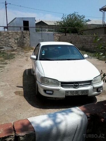 Opel Omega 1994, 357,120 km - 2.0 l - Bakı
