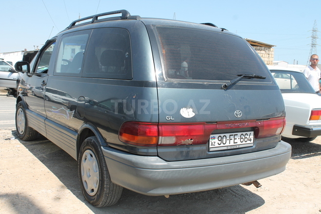 Toyota Previa 1990, 100,000 km - 2.4 l - Bakı