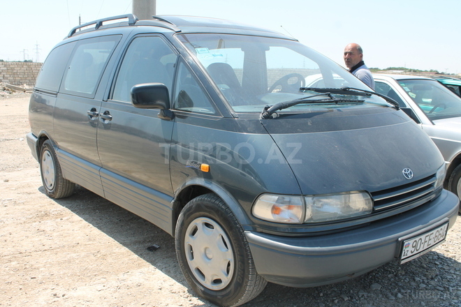 Toyota Previa 1990, 100,000 km - 2.4 l - Bakı