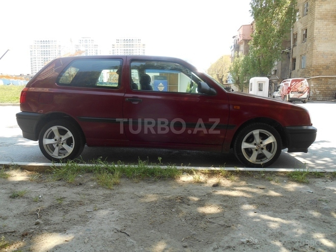 Volkswagen Golf 1993, 252,000 km - 1.8 l - Bakı