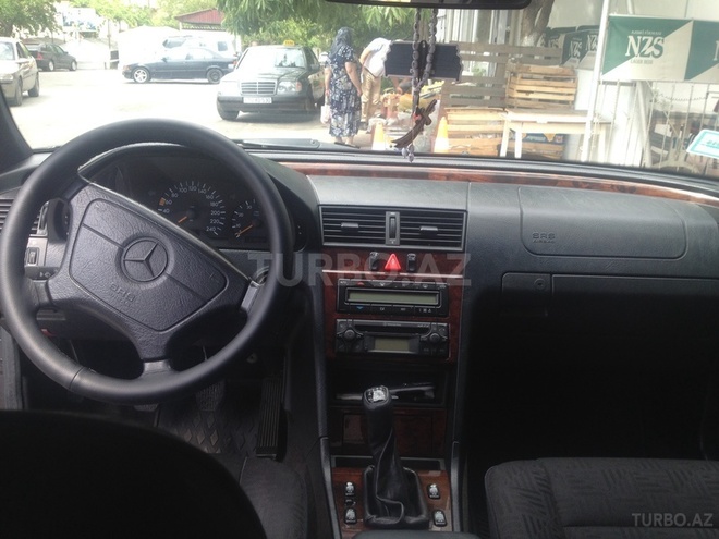 Mercedes C 180 1998, 314,000 km - 1.8 l - Bakı